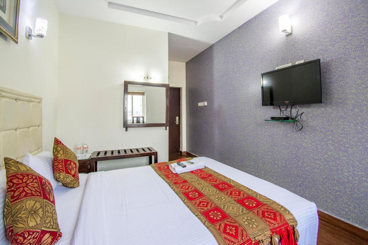 Hotel Executive Inn Vijayawada Exterior photo